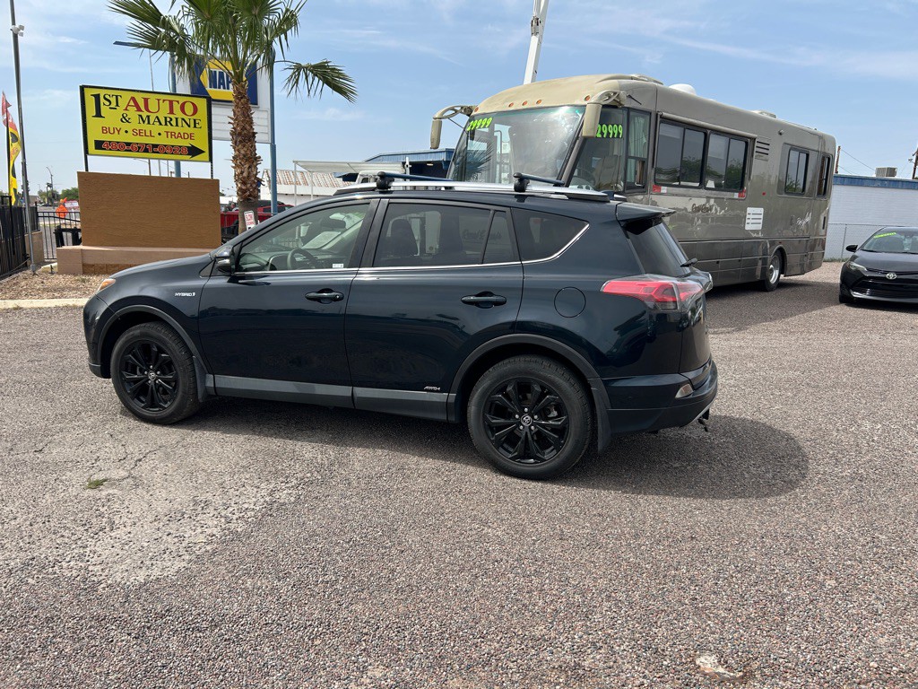 2018 Toyota Rav4 Image 12