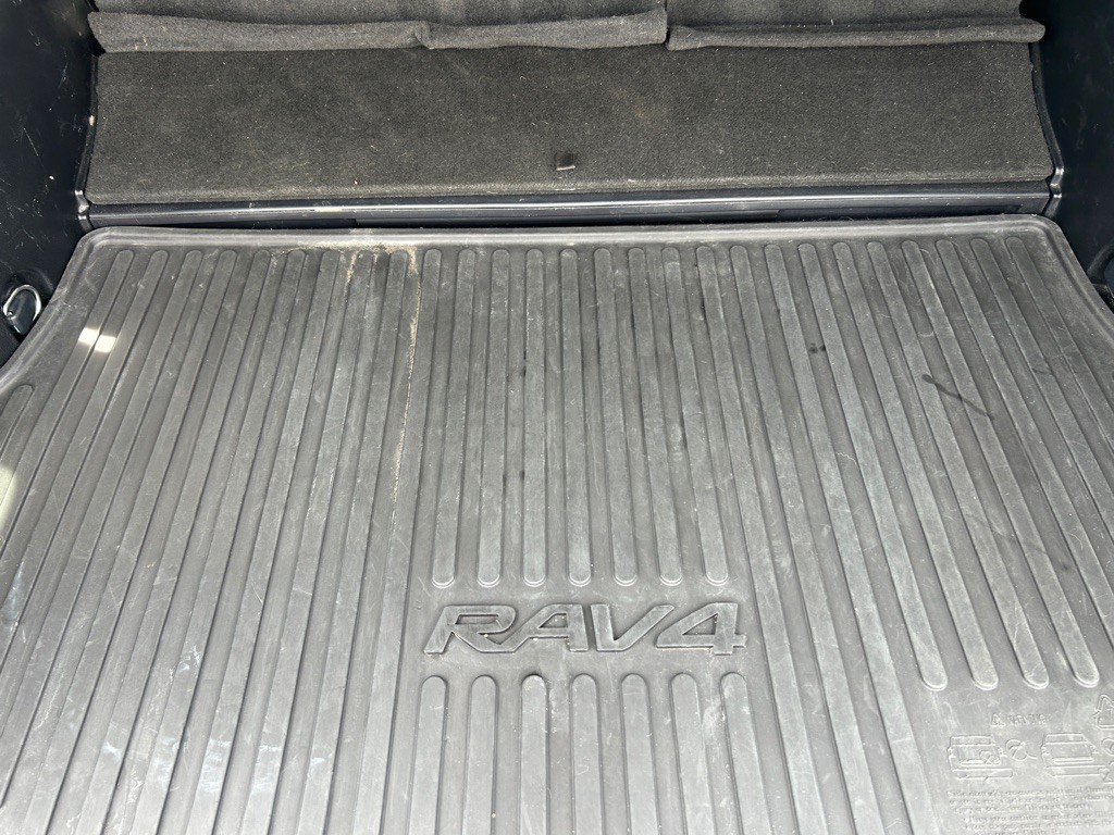 2018 Toyota Rav4 Image 42