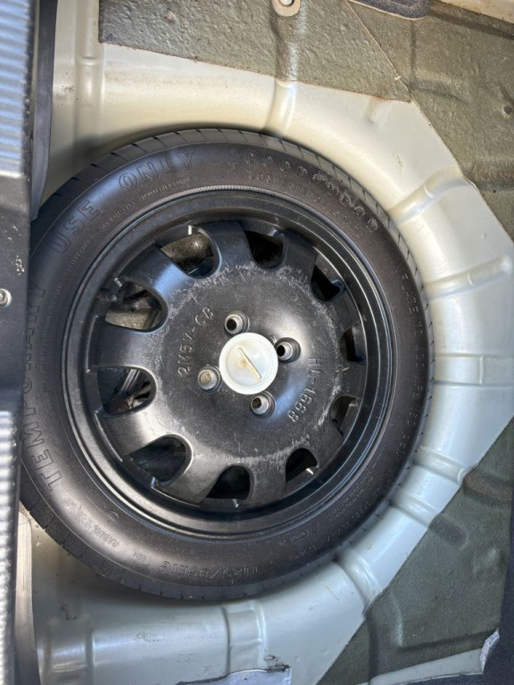 2004 Ford Focus Image 22
