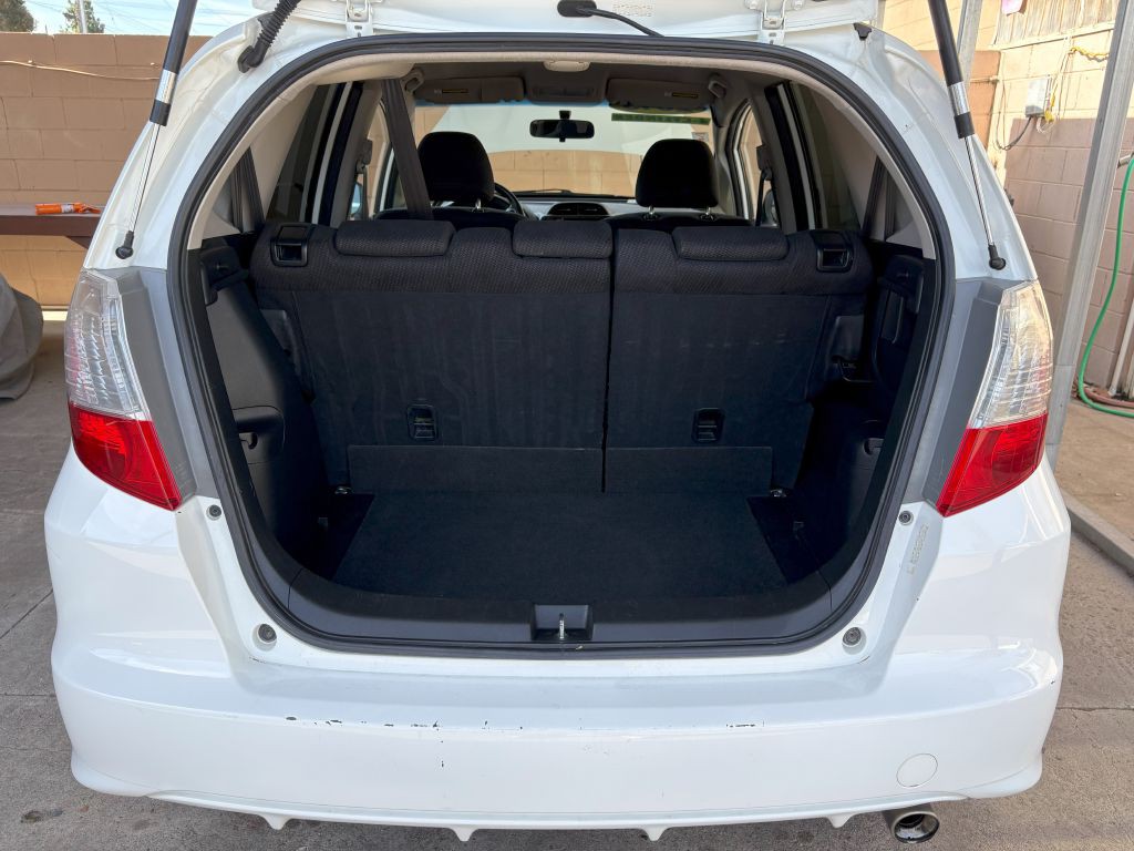 2013 Honda Fit Image 11
