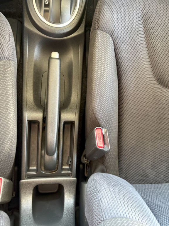 2013 Honda Fit Image 29