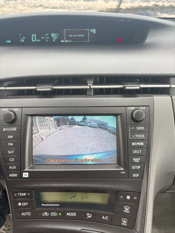 2010 Toyota Prius Image 14