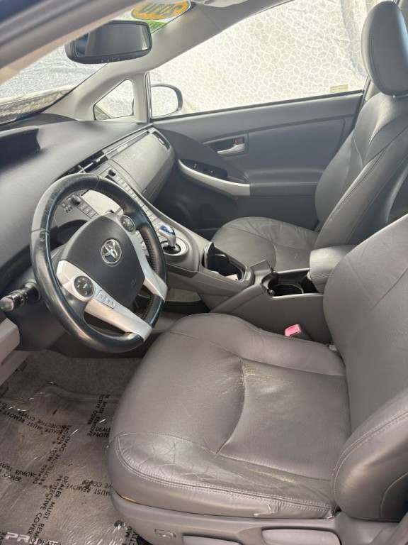 2010 Toyota Prius Image 16