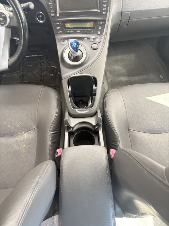 2010 Toyota Prius Image 20