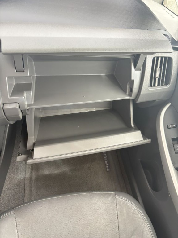 2010 Toyota Prius Image 22