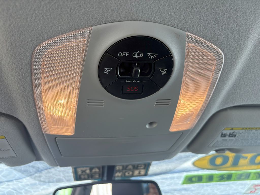 2010 Toyota Prius Image 23