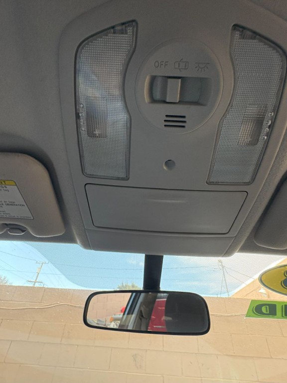 2013 Toyota Prius Image 22