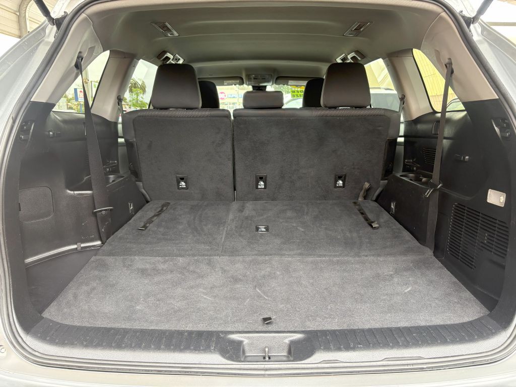 2019 Toyota Highlander Image 11