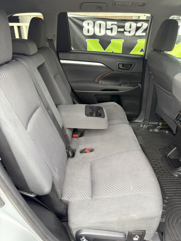 2019 Toyota Highlander Image 16