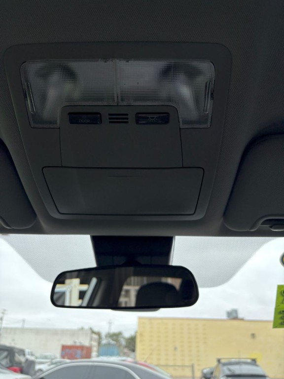 2019 Toyota Highlander Image 24