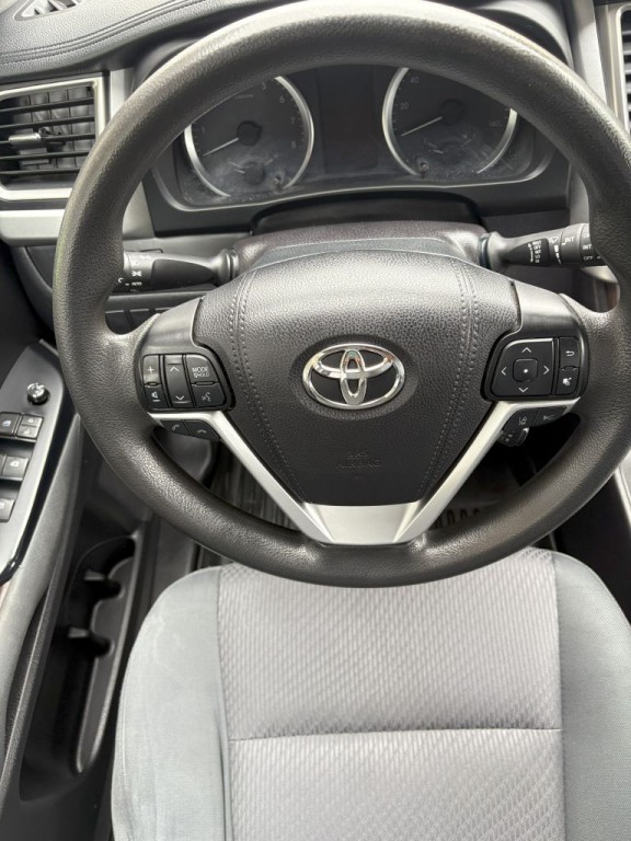 2019 Toyota Highlander Image 26