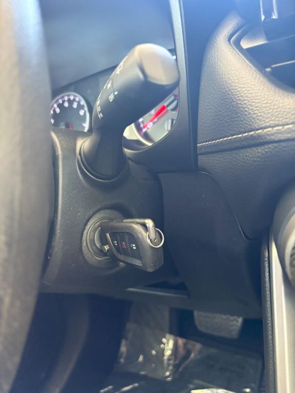 2019 Toyota Rav4 Image 9