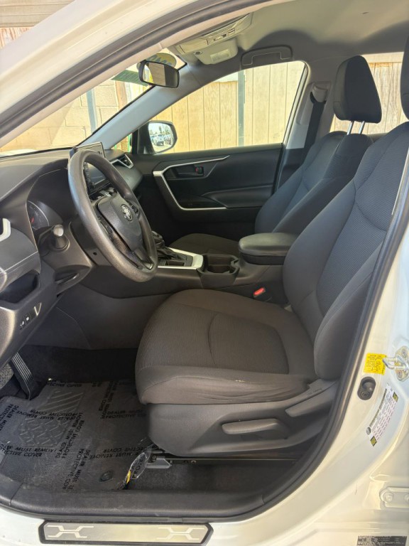2019 Toyota Rav4 Image 20