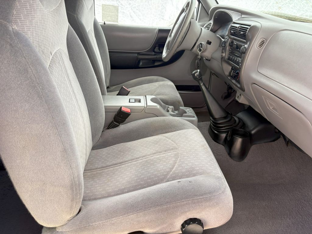 2002 Mazda B-Series Image 8