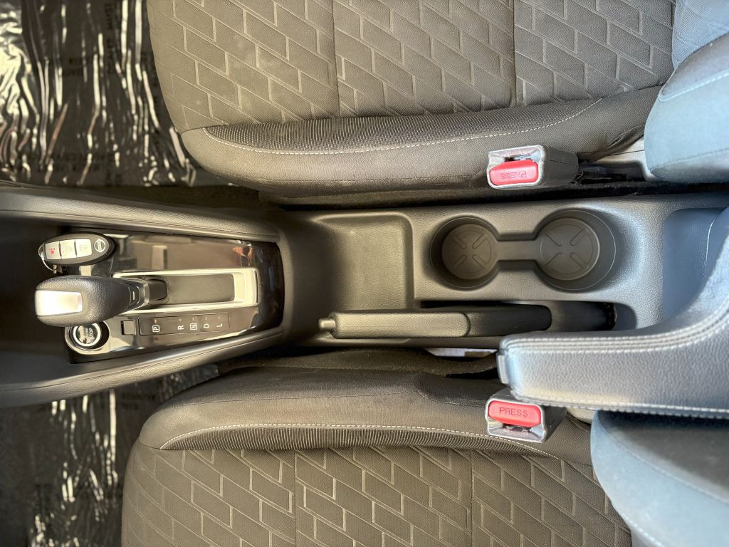 2021 Nissan Kicks Image 12