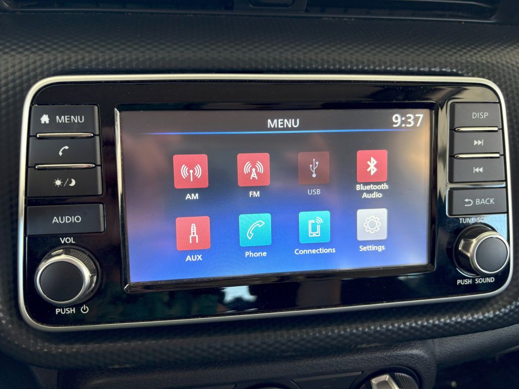 2021 Nissan Kicks Image 13