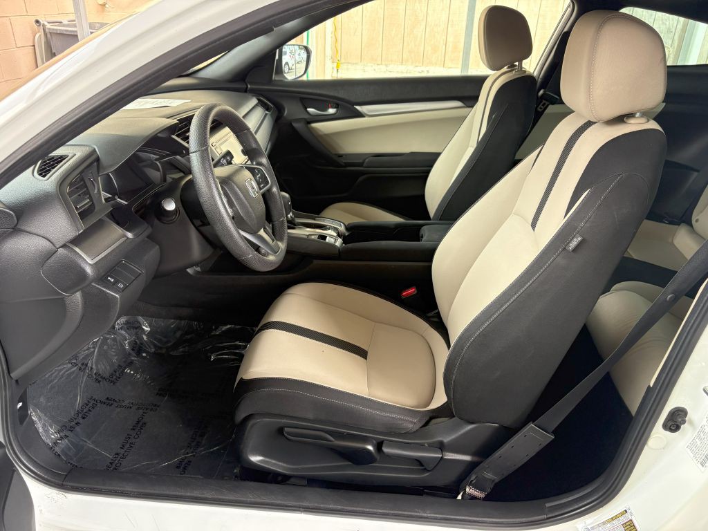 2018 Honda Civic Image 8