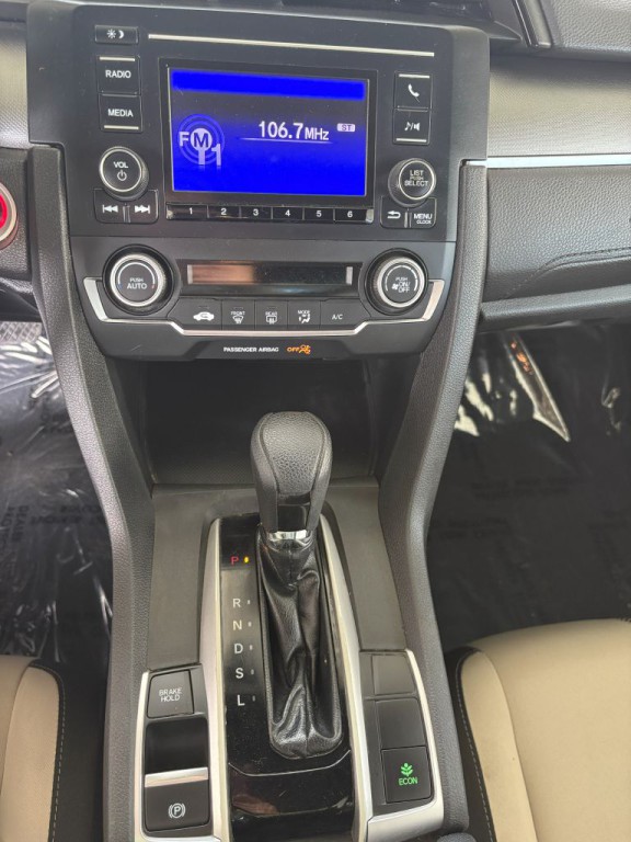 2018 Honda Civic Image 13