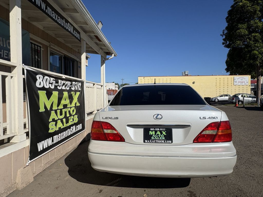 2003 Lexus LS 430 Image 4