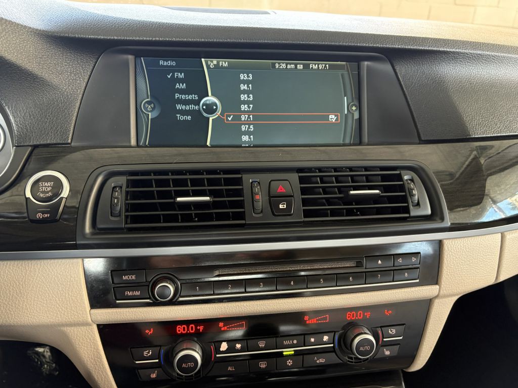 2012 BMW 5 Series Image 20