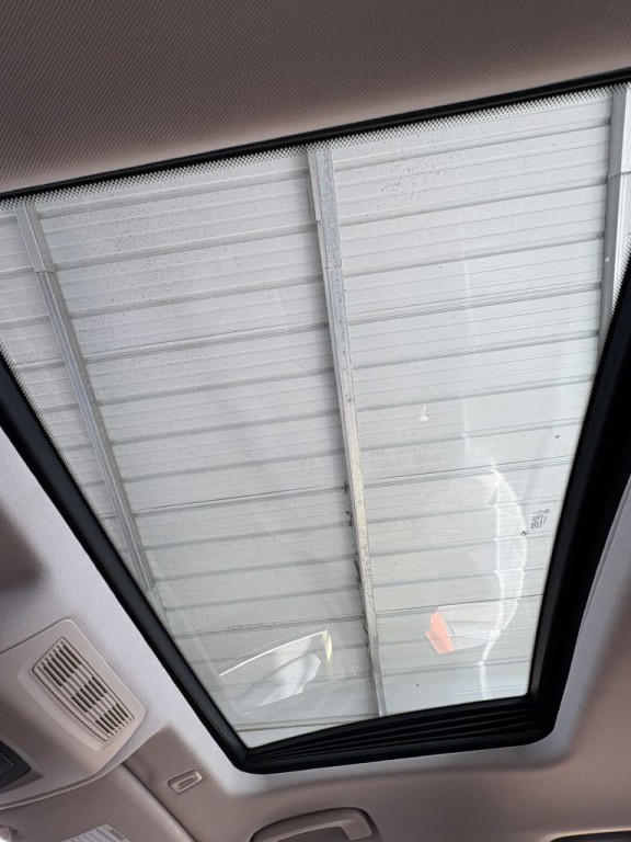 2012 BMW 5 Series Image 23