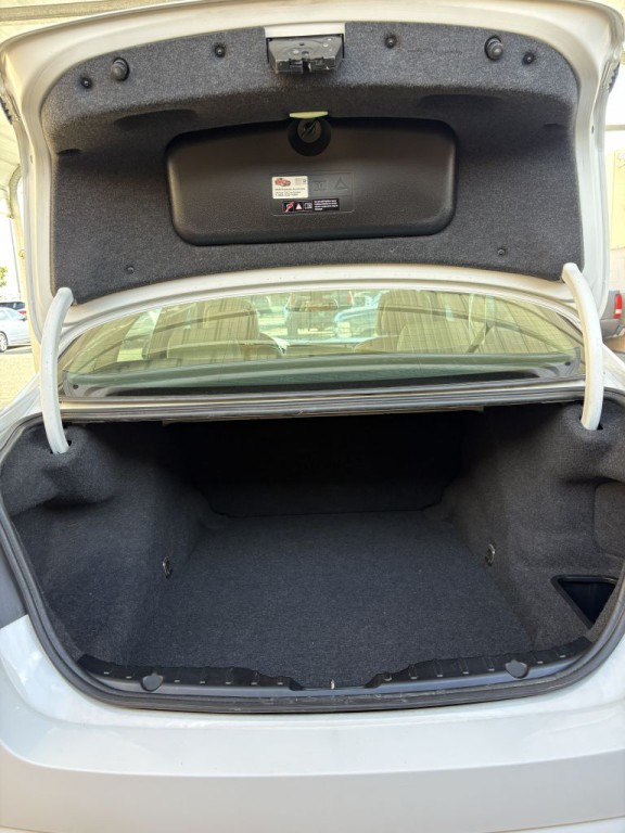 2012 BMW 5 Series Image 30