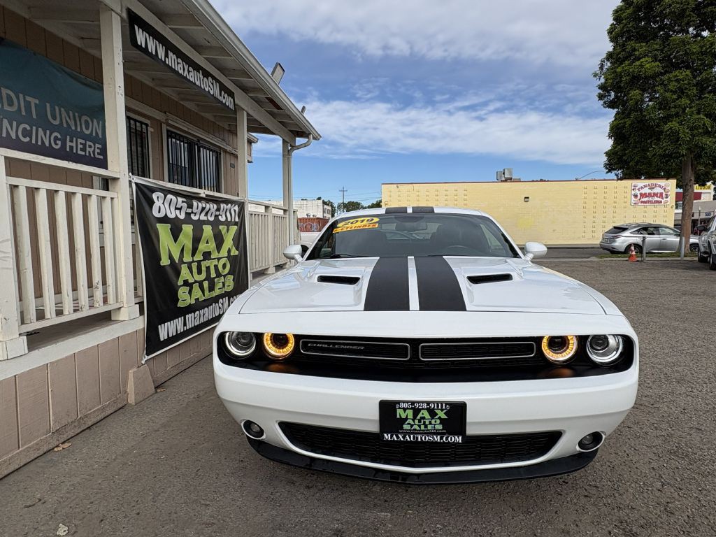 2019 Dodge Challenger Image 3