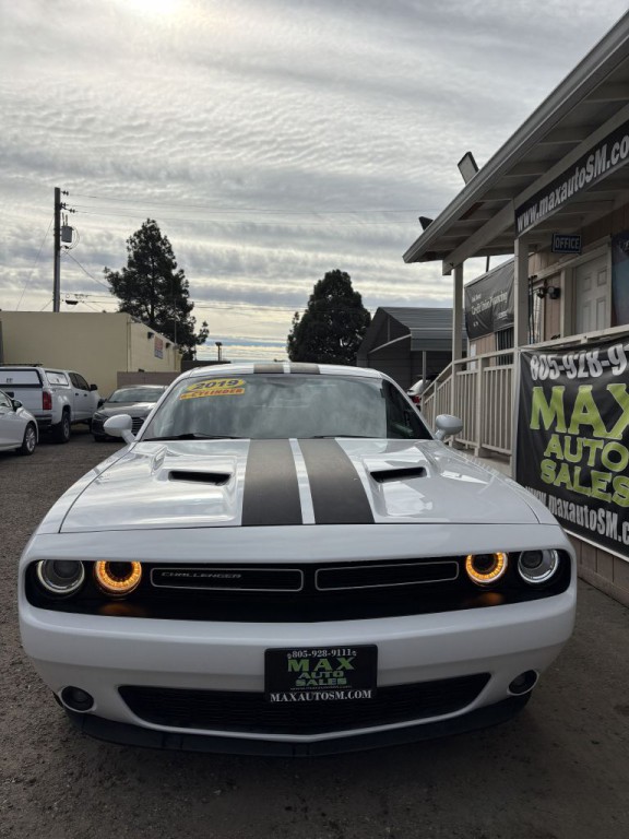 2019 Dodge Challenger Image 8