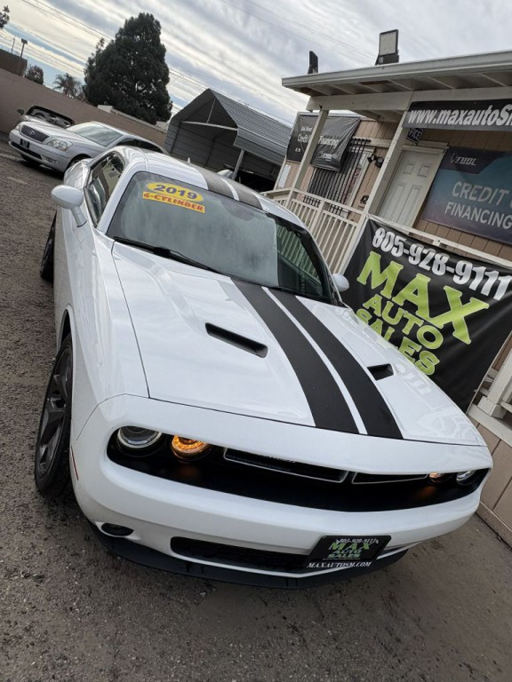 2019 Dodge Challenger Image 9