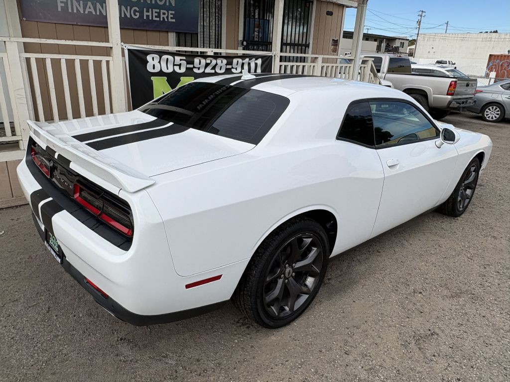 2019 Dodge Challenger Image 10