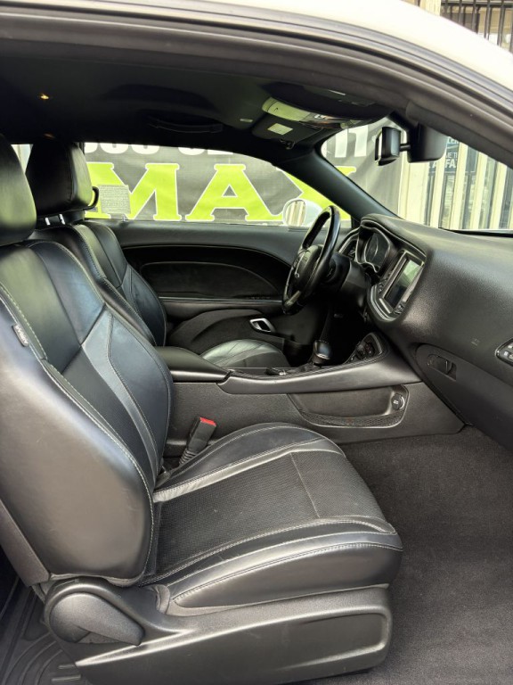 2019 Dodge Challenger Image 14