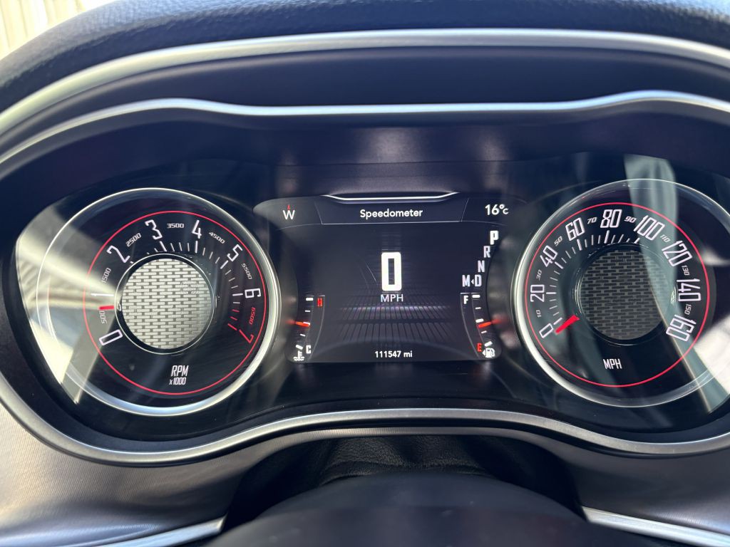 2019 Dodge Challenger Image 19