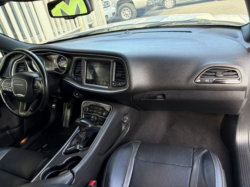 2019 Dodge Challenger Image 21