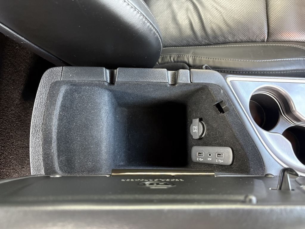 2019 Dodge Challenger Image 23