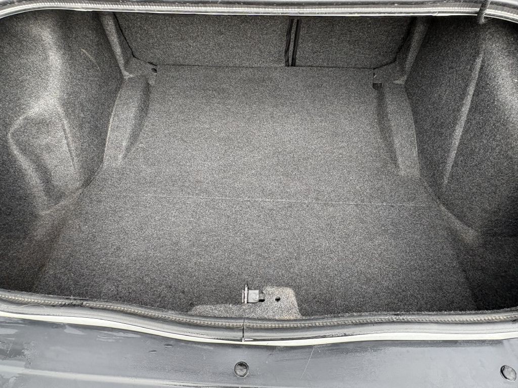 2019 Dodge Challenger Image 30