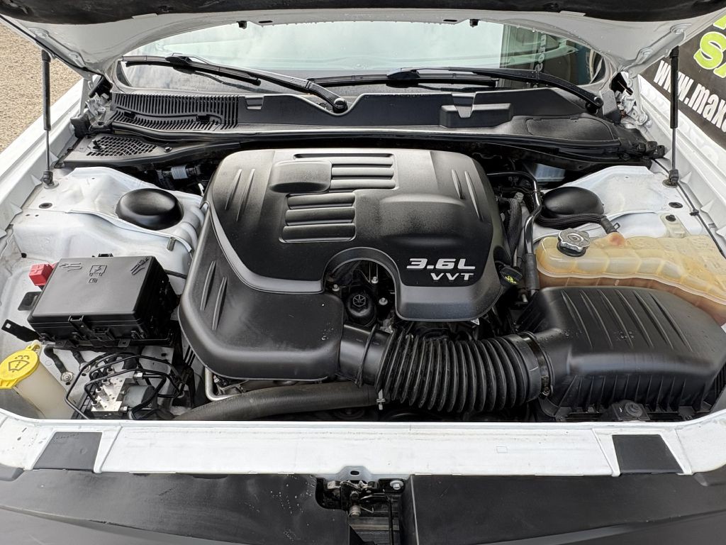 2019 Dodge Challenger Image 32