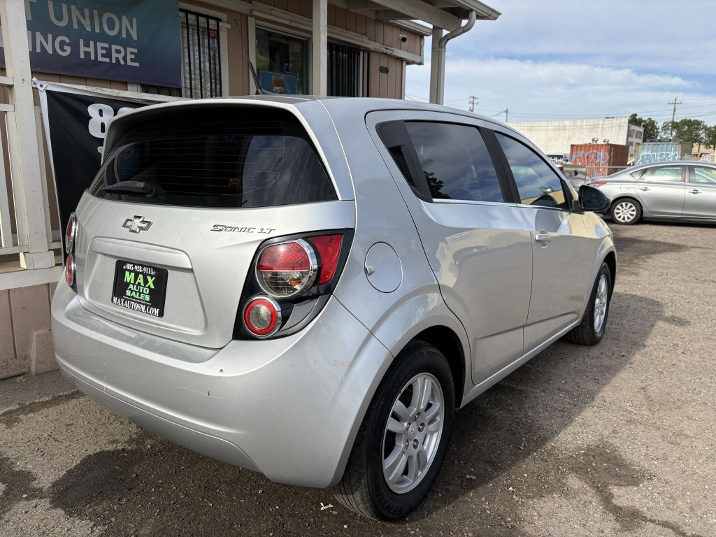2014 Chevrolet Sonic Image 8