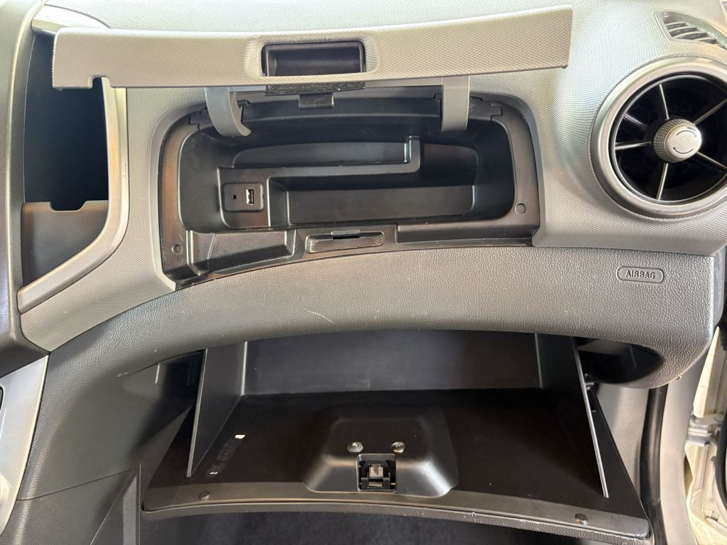 2014 Chevrolet Sonic Image 15