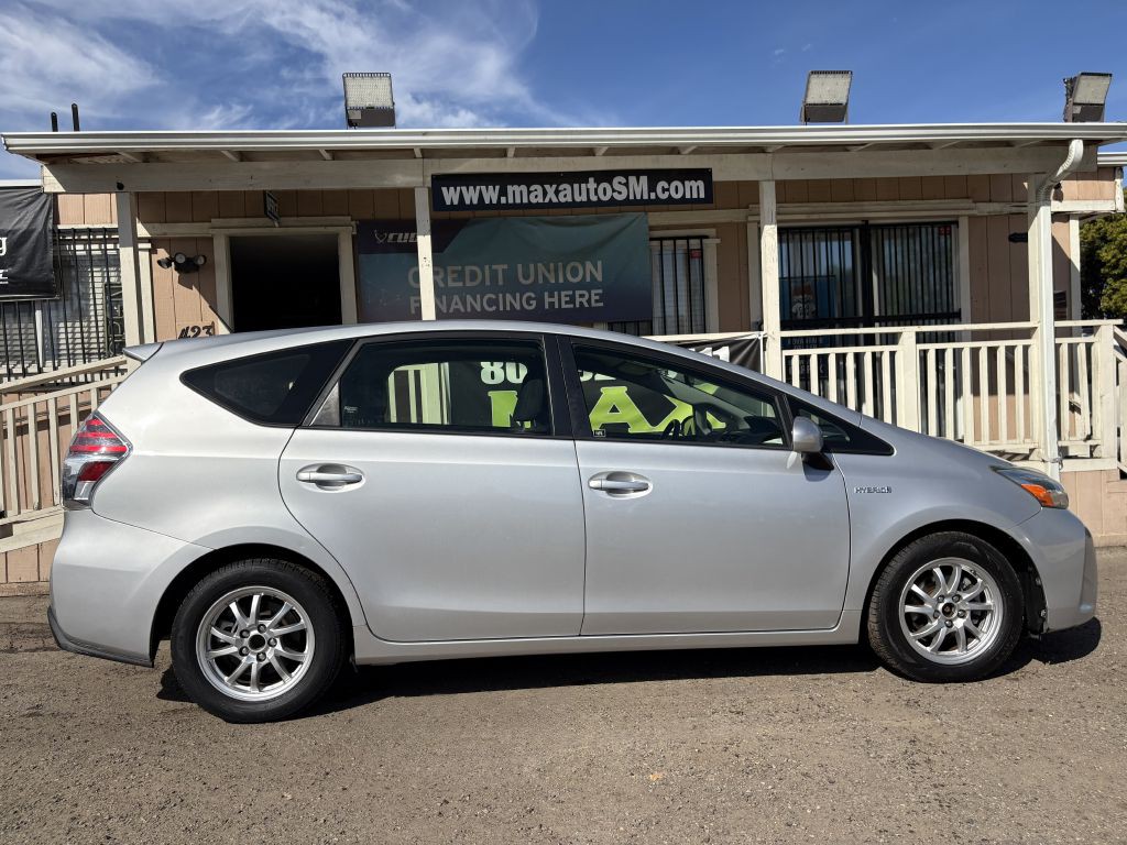 2015 Toyota Prius Image 4