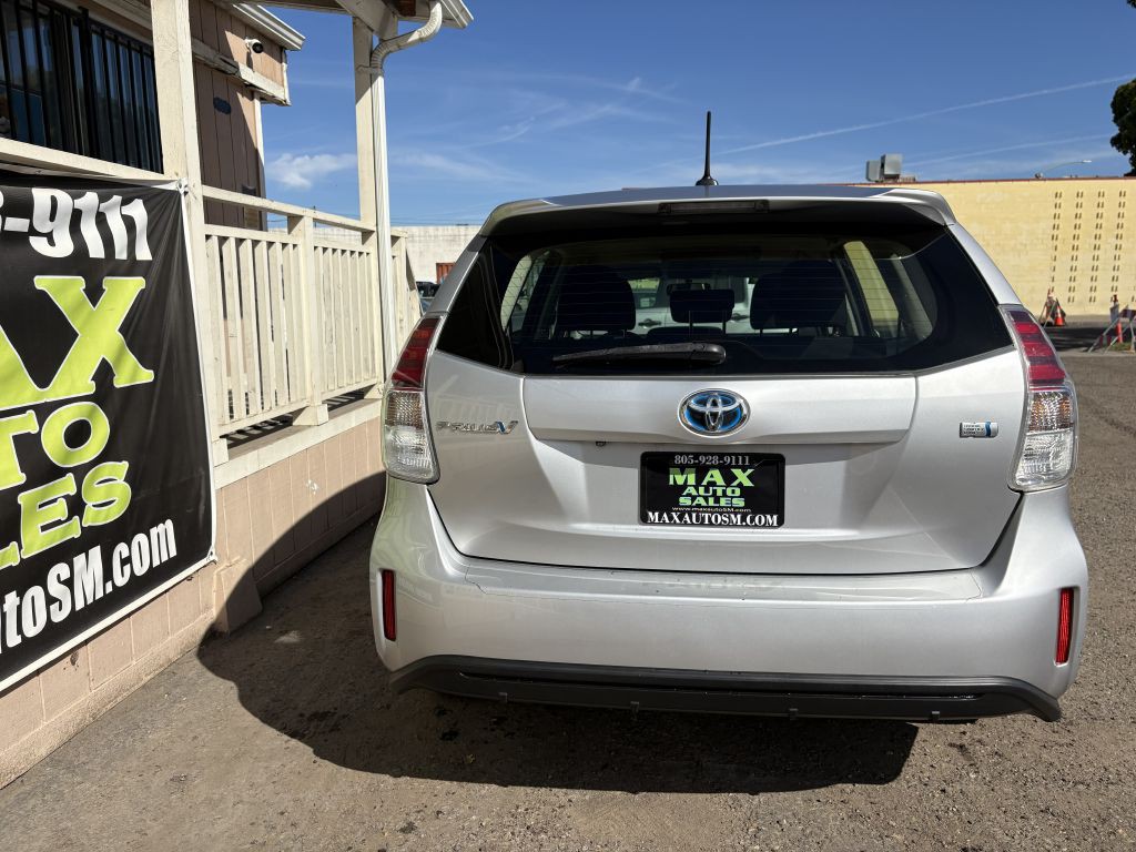2015 Toyota Prius Image 7
