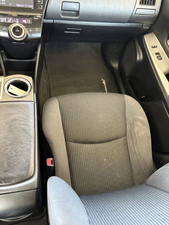 2015 Toyota Prius Image 21