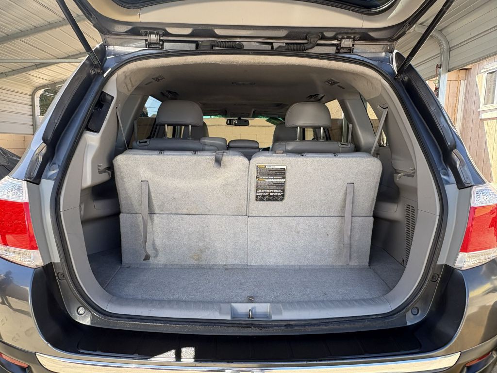 2011 Toyota Highlander Image 16