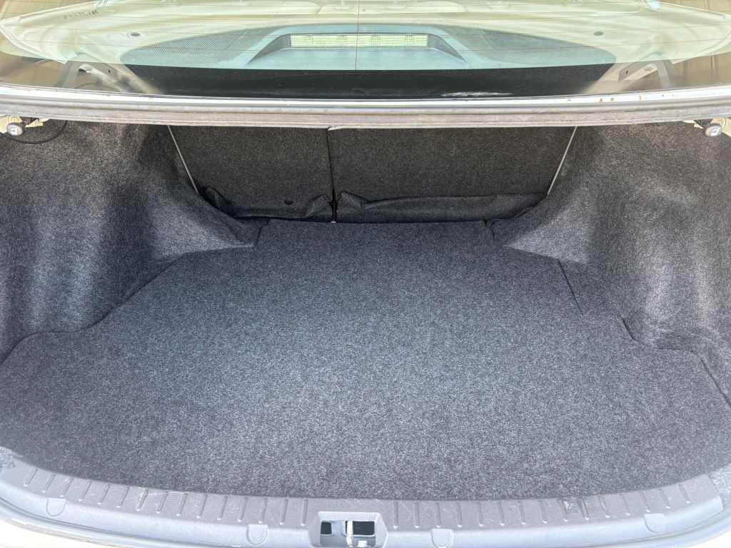 2012 Toyota Corolla Image 18