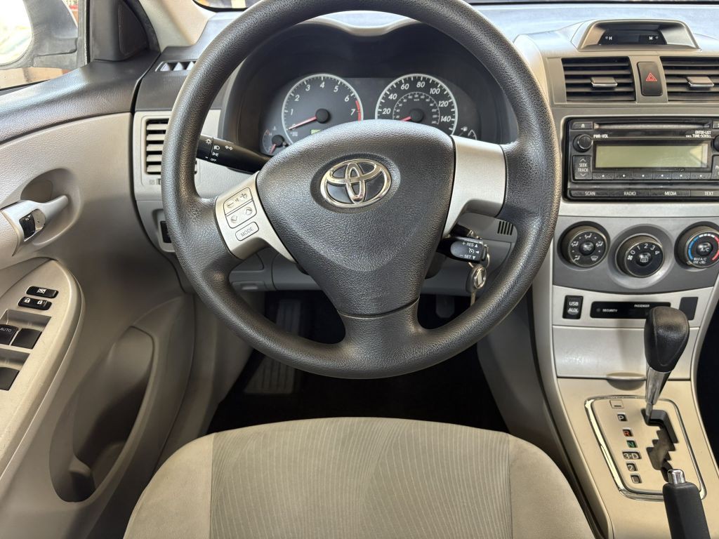 2012 Toyota Corolla Image 20