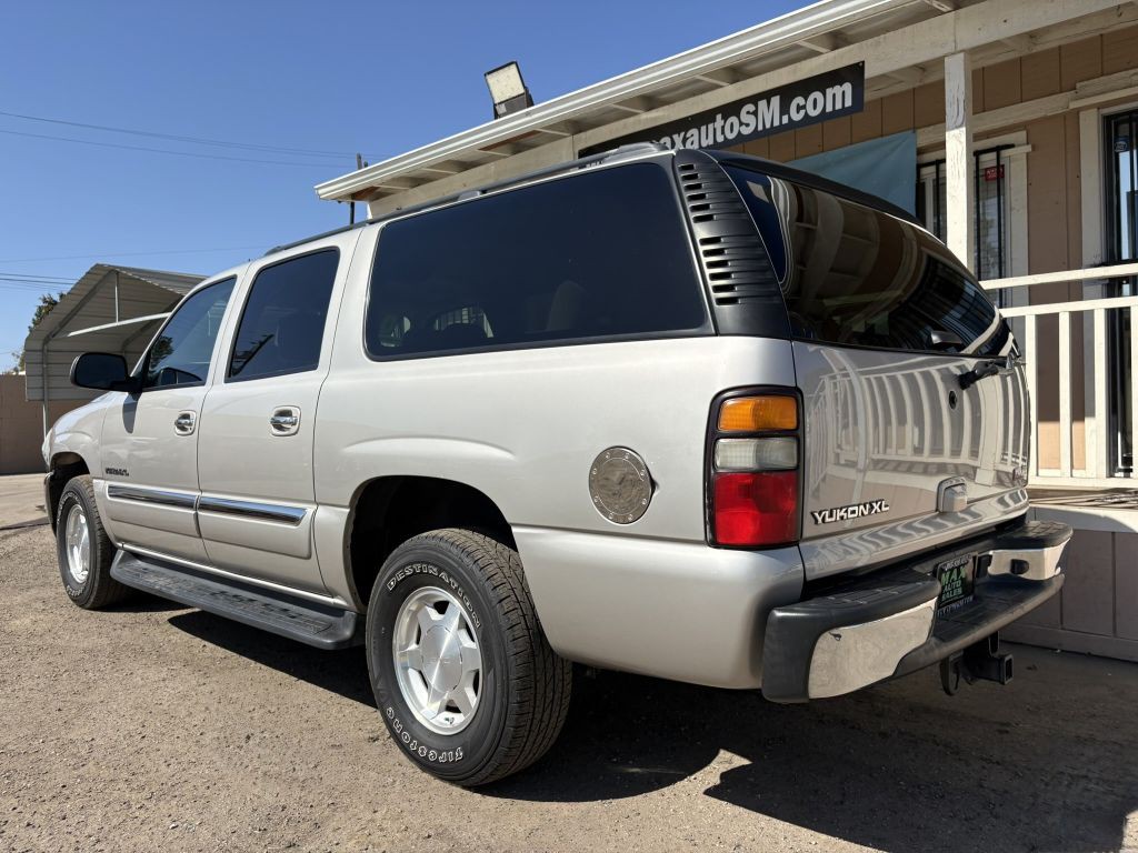 2005 GMC Yukon Image 9