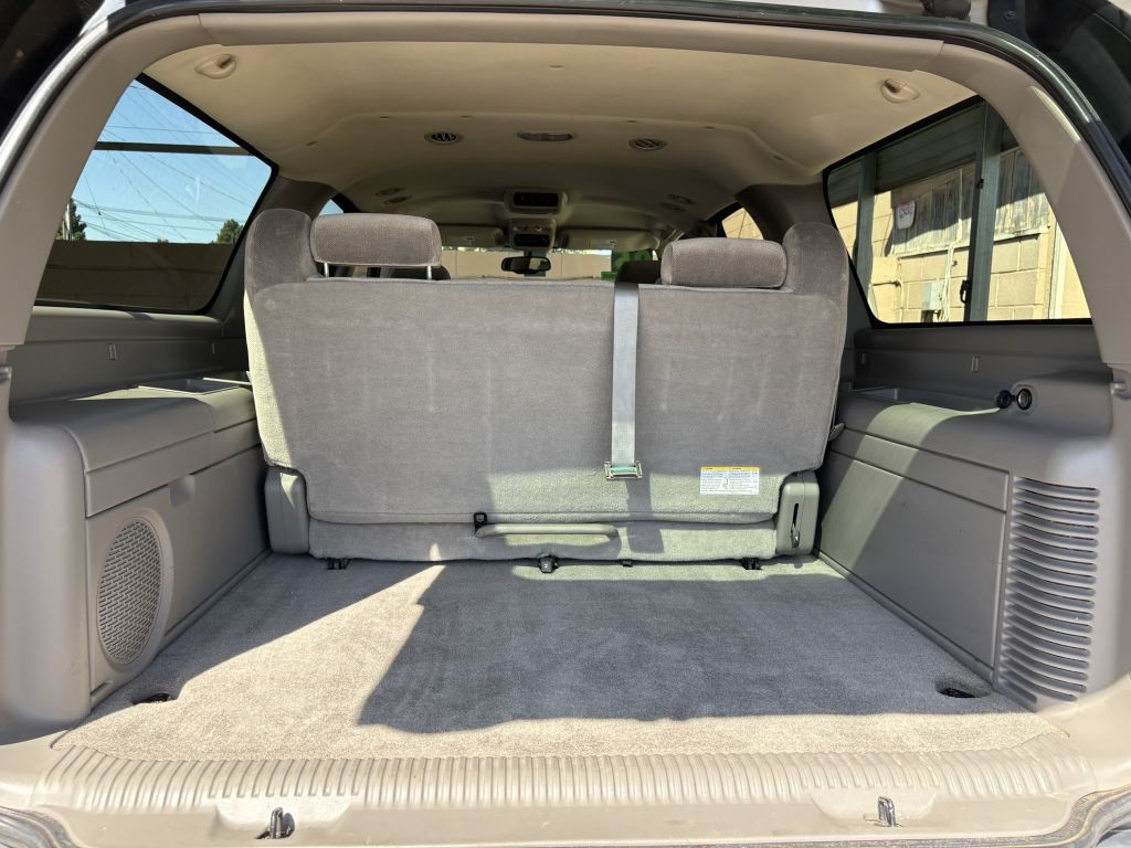2005 GMC Yukon Image 29