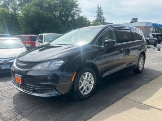 Image for 2017 Chrysler Pacifica LX ID: 6669422