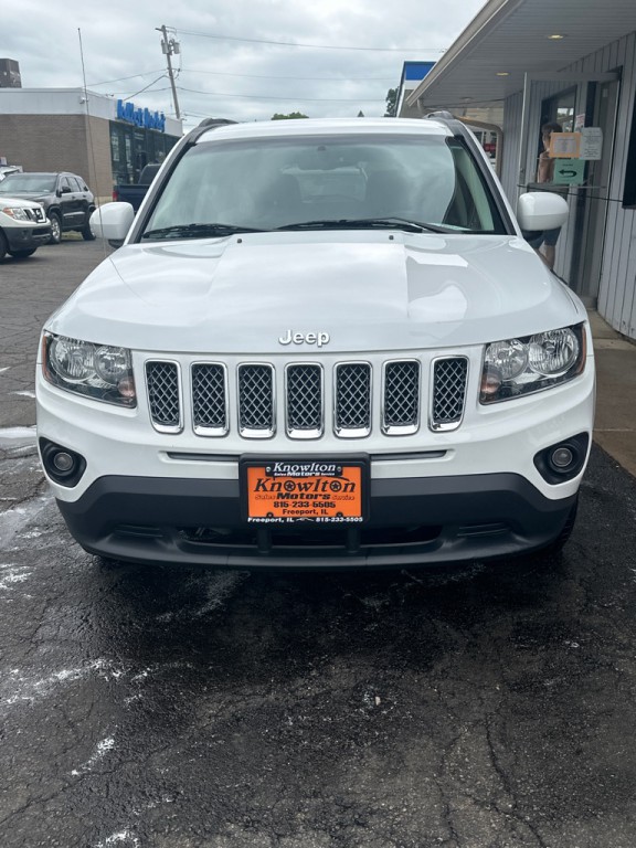 2017 Jeep Compass Image 2
