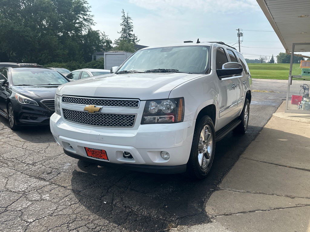 2012 Chevrolet Tahoe Image 1