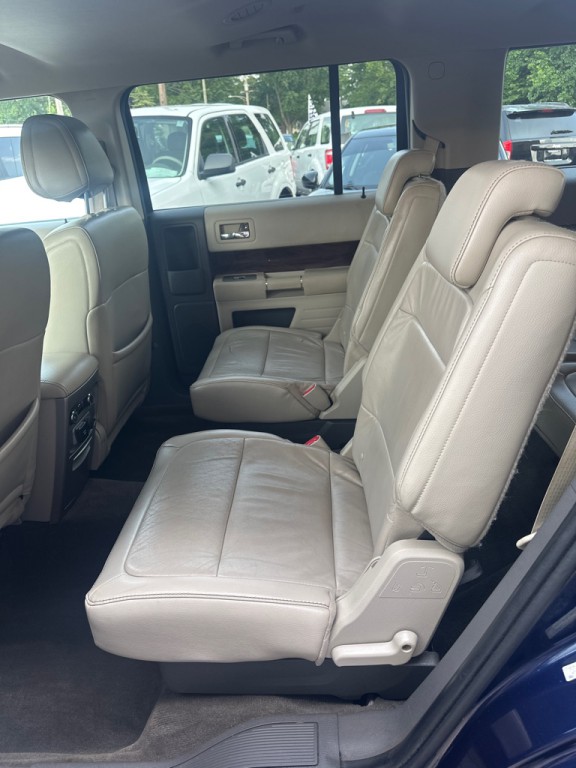 2011 Ford Flex Image 6